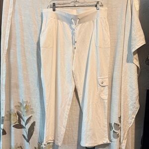 Women’s  Vsport White Casual Pants